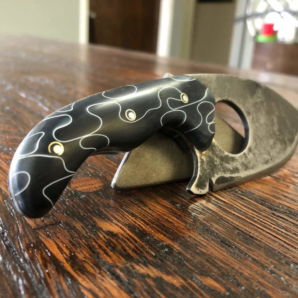 Custom knife