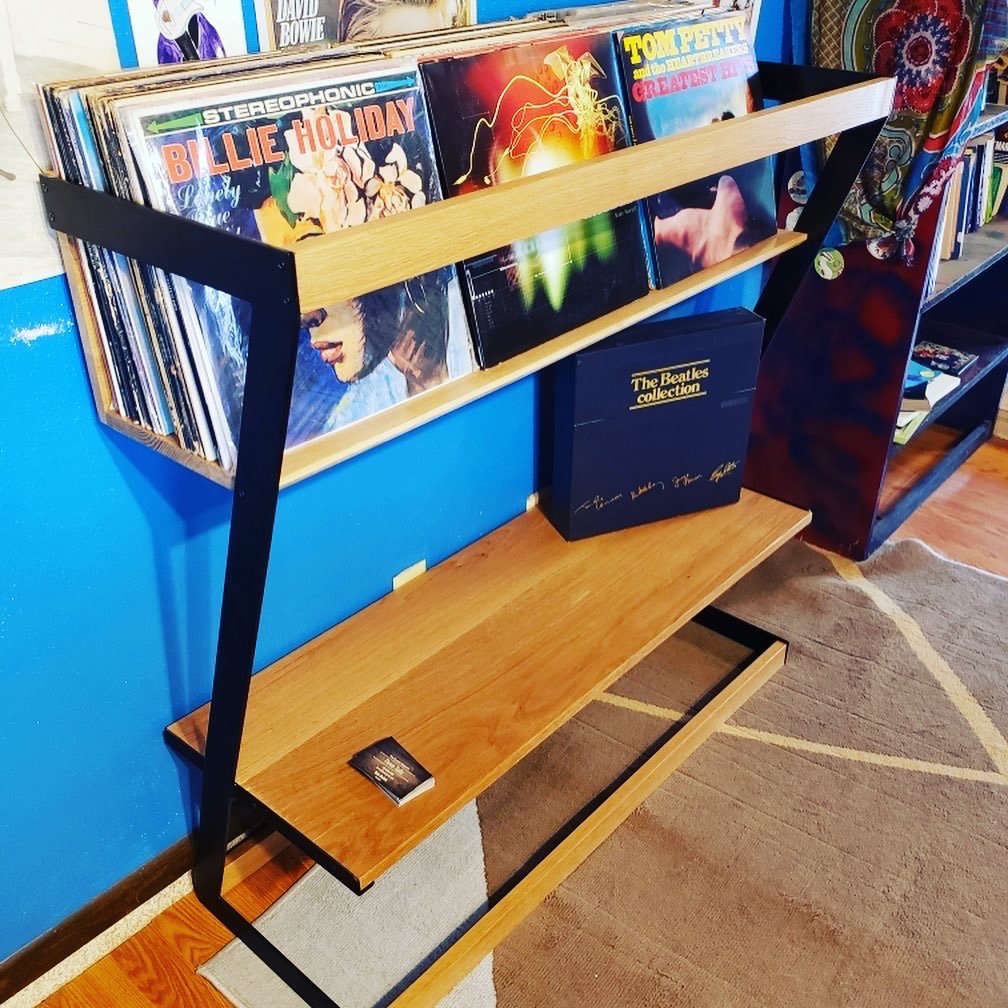 www.threetailscarpentry.com record stand collaboration