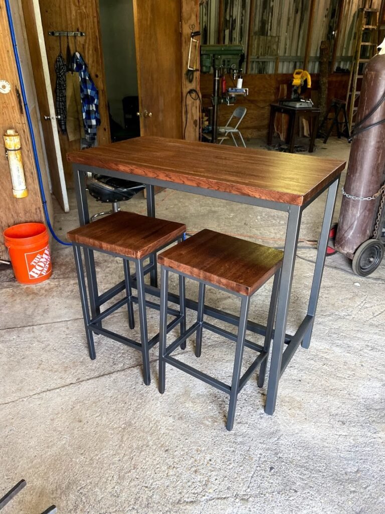 Bar top Table